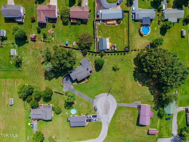 300 Sunrise Avenue, Church Hill, TN 37642