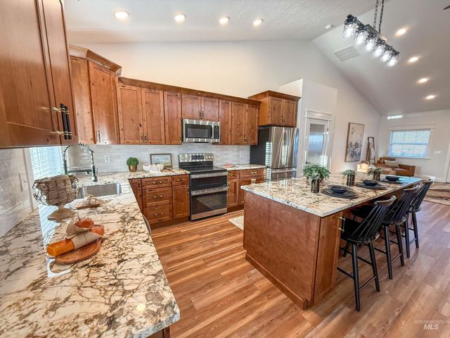 5937 5th Ave., Nampa, ID 83686