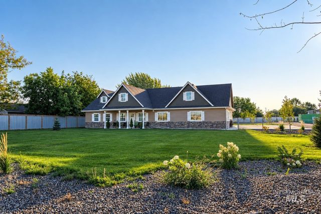 5937 5th Ave., Nampa, ID 83686