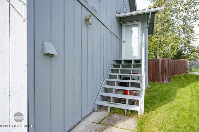 1917 E 58th Avenue, Anchorage, AK 99507