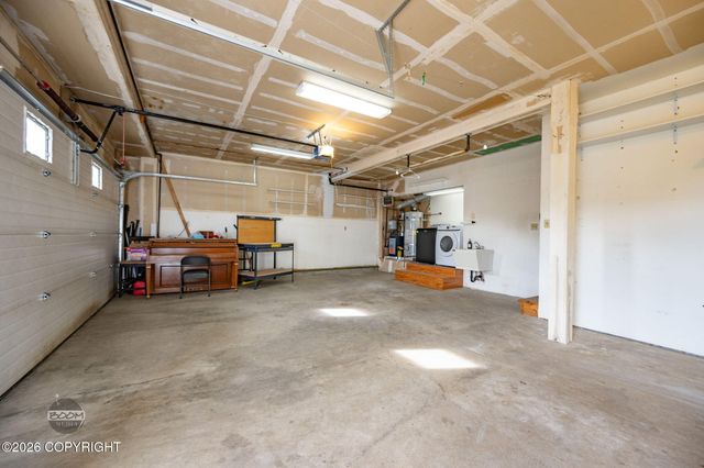 1917 E 58th Avenue, Anchorage, AK 99507