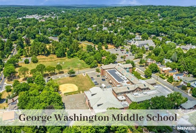 446 Upper Boulevard, Ridgewood, NJ 07450