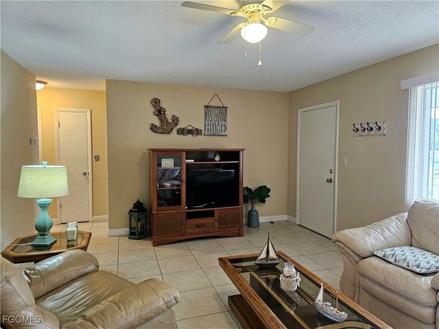 341 Joel BLVD 218, Lehigh Acres, FL 33936
