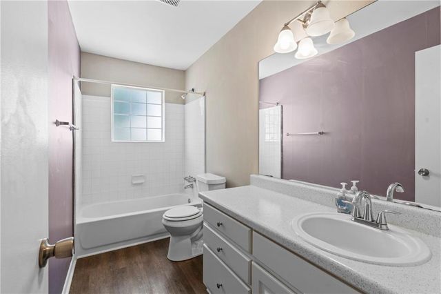 547 Picketts Bend Circle, Marietta, GA 30008