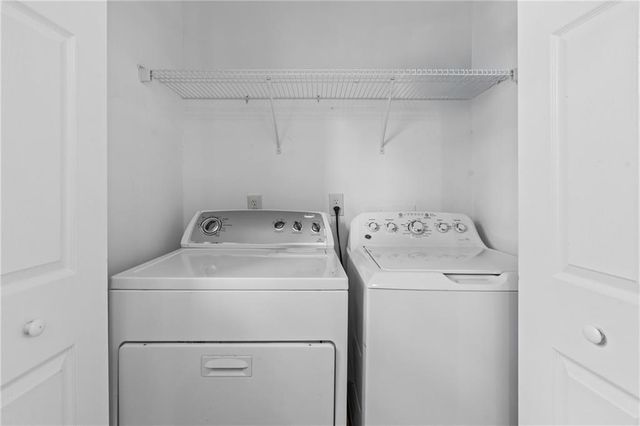 547 Picketts Bend Circle, Marietta, GA 30008