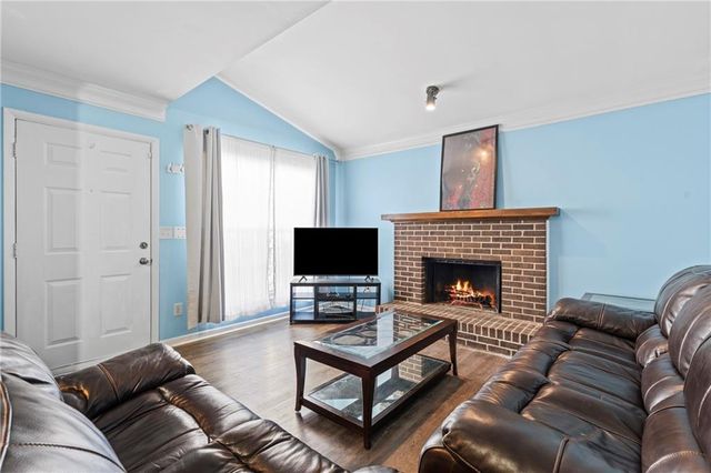 547 Picketts Bend Circle, Marietta, GA 30008