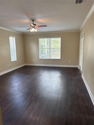 18013 FOREST RETREAT LANE, Tampa, FL 33647