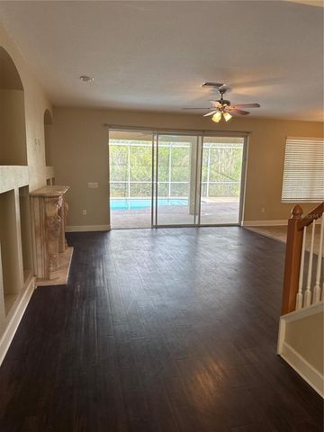 18013 FOREST RETREAT LANE, Tampa, FL 33647