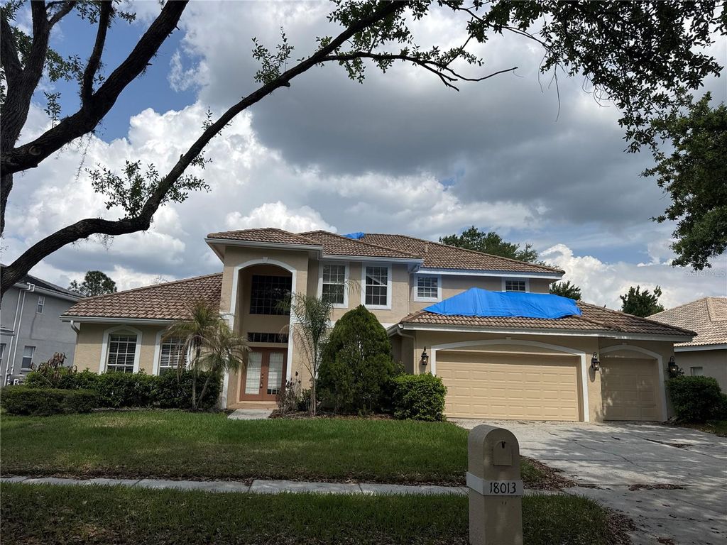 18013 FOREST RETREAT LANE, Tampa, FL 33647