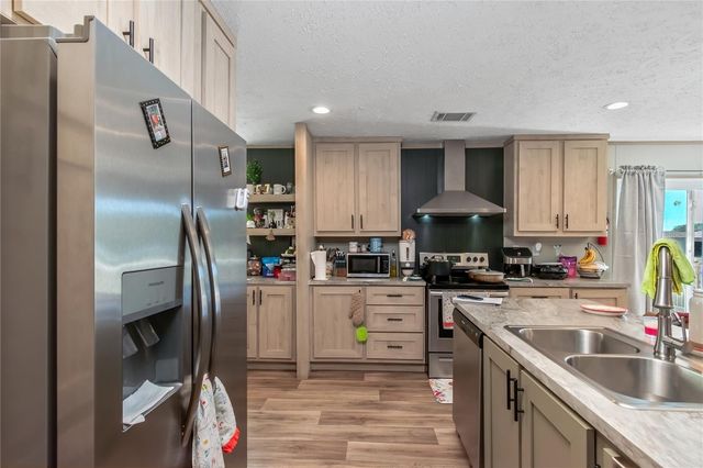 4700 NW 157TH COURT, Morriston, FL 32668