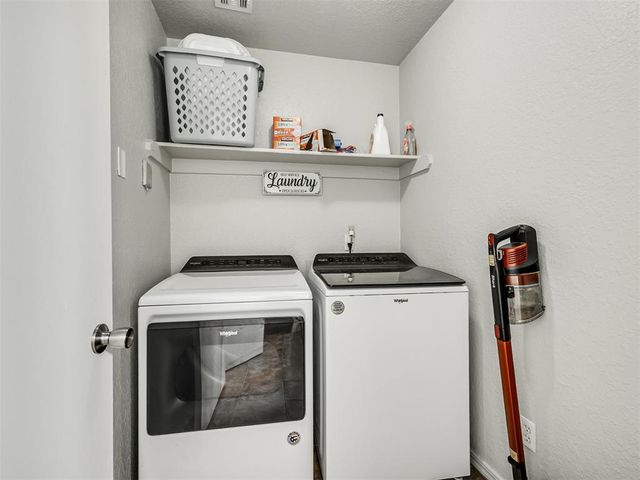 14335 N Pennsylvania Street 33B, Oklahoma City, OK 73134