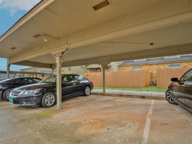 14335 N Pennsylvania Street 33B, Oklahoma City, OK 73134