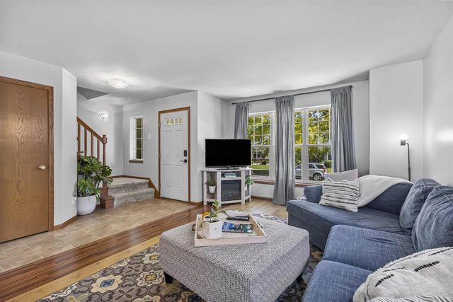 1474 Wild Iris Street, Sun Prairie, WI 53590