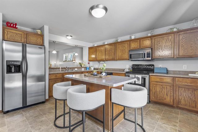 1474 Wild Iris Street, Sun Prairie, WI 53590