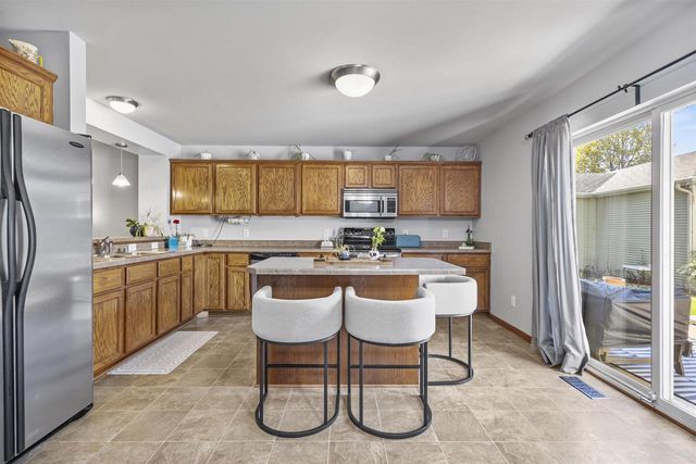 1474 Wild Iris Street, Sun Prairie, WI 53590