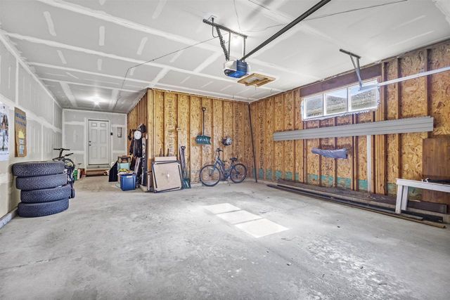 1474 Wild Iris Street, Sun Prairie, WI 53590