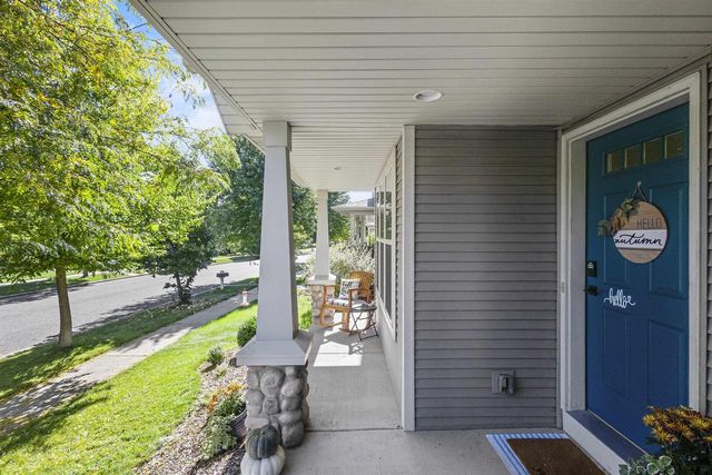 1474 Wild Iris Street, Sun Prairie, WI 53590