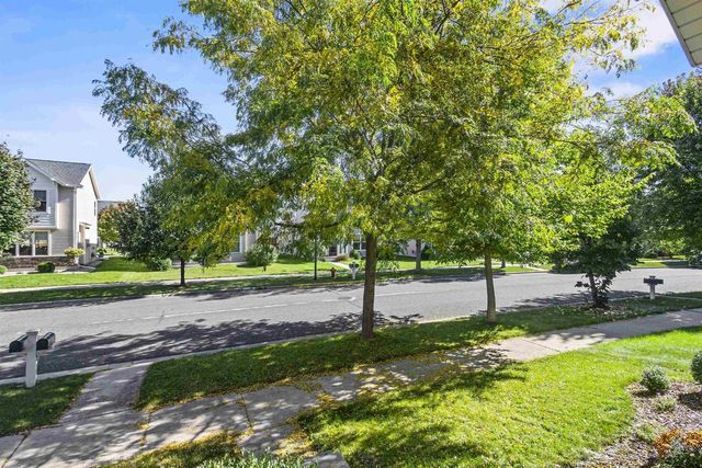 1474 Wild Iris Street, Sun Prairie, WI 53590