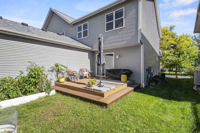 1474 Wild Iris Street, Sun Prairie, WI 53590