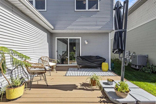 1474 Wild Iris Street, Sun Prairie, WI 53590