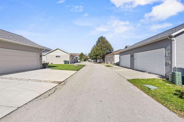 1474 Wild Iris Street, Sun Prairie, WI 53590