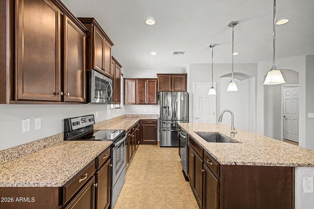 36060 N VIDLAK Drive, San Tan Valley, AZ 85143