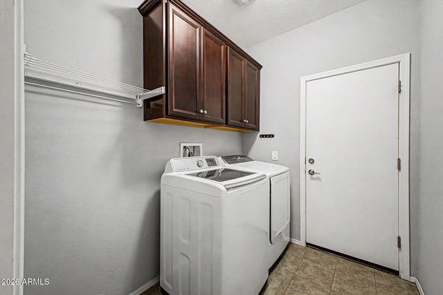 36060 N VIDLAK Drive, San Tan Valley, AZ 85143