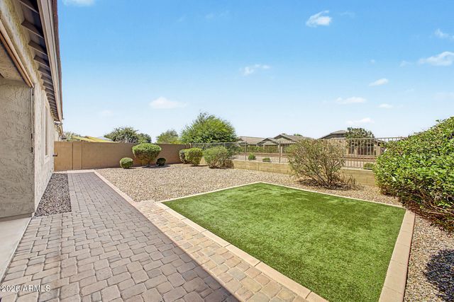 36060 N VIDLAK Drive, San Tan Valley, AZ 85143