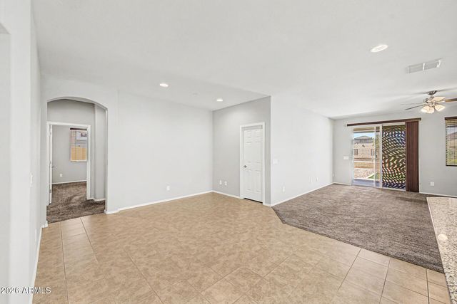 36060 N VIDLAK Drive, San Tan Valley, AZ 85143