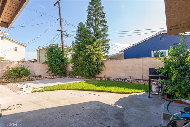 6103 Michelson Street, Lakewood, CA 90713
