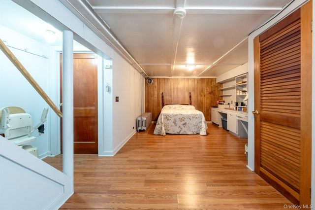 2 Clifton Terrace, Kingston, NY 12401