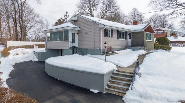 2 Clifton Terrace, Kingston, NY 12401