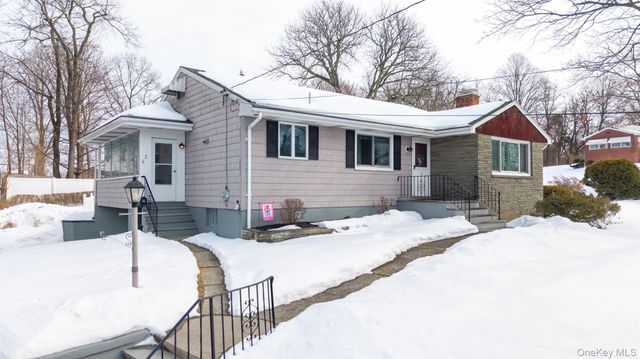 2 Clifton Terrace, Kingston, NY 12401