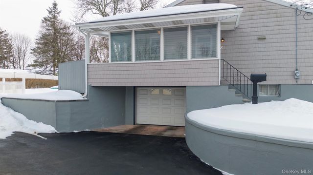 2 Clifton Terrace, Kingston, NY 12401