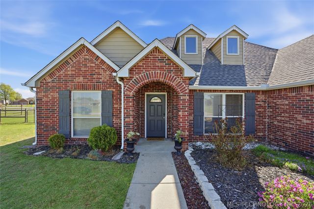 12601 Amling Drive, Oologah, OK 74053