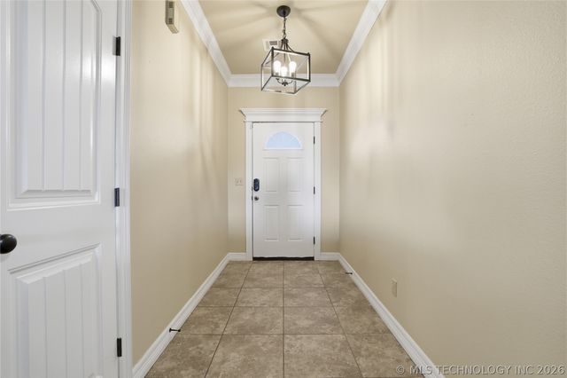 12601 Amling Drive, Oologah, OK 74053