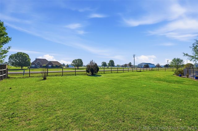 12601 Amling Drive, Oologah, OK 74053