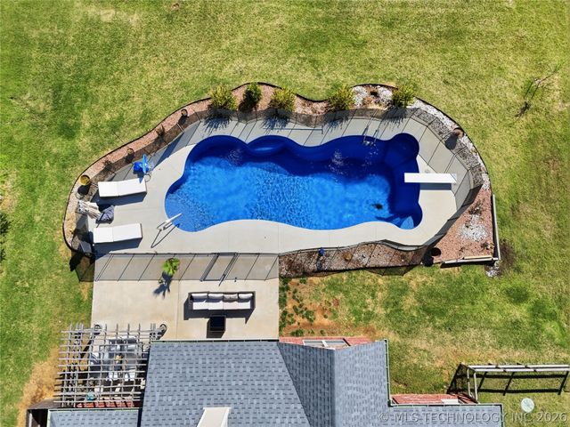 12601 Amling Drive, Oologah, OK 74053