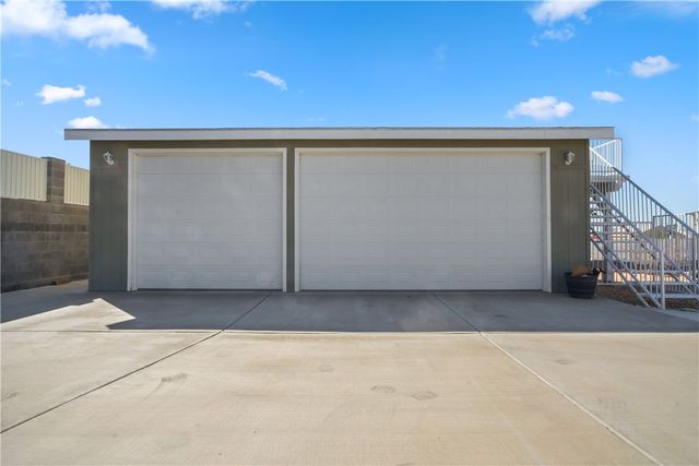 3380 Ridge View Avenue, Bullhead City, AZ 86429