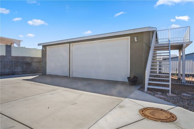 3380 Ridge View Avenue, Bullhead City, AZ 86429