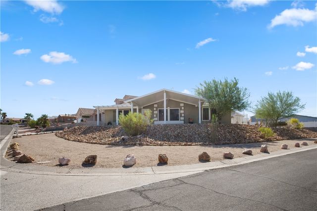 3380 Ridge View Avenue, Bullhead City, AZ 86429