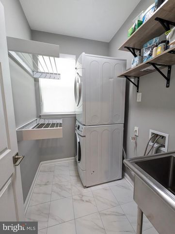 405 HANRAHAN CT SE, Leesburg, VA 20175