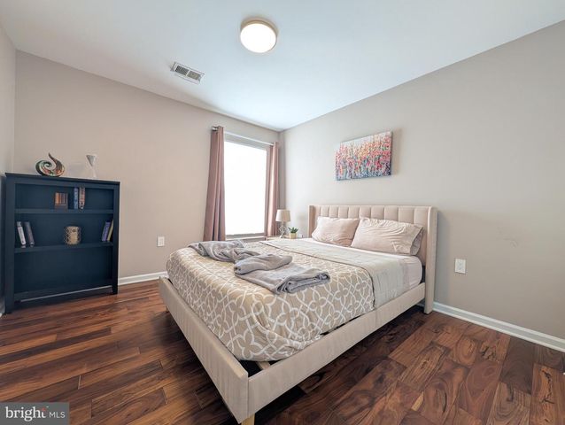 405 HANRAHAN CT SE, Leesburg, VA 20175