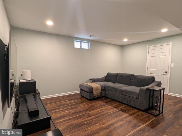 405 HANRAHAN CT SE, Leesburg, VA 20175