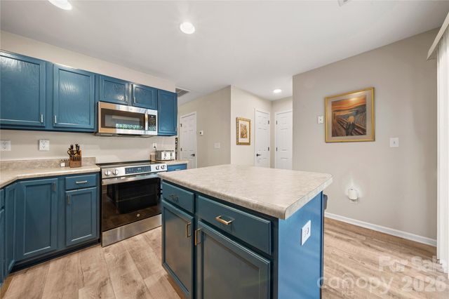 2599 Brackley Place NW, Concord, NC 28027