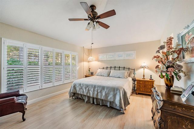 2792 GOLF LAKE DRIVE 42, Plant City, FL 33566