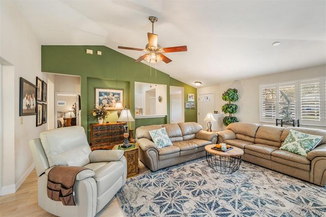 2792 GOLF LAKE DRIVE 42, Plant City, FL 33566