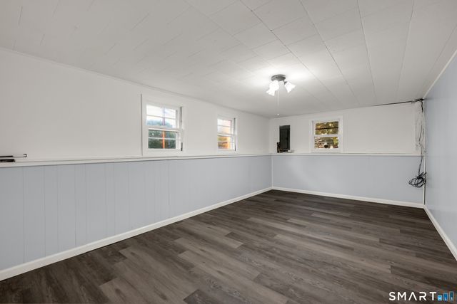 17 Rhoda Lane, Bristol, CT 06010