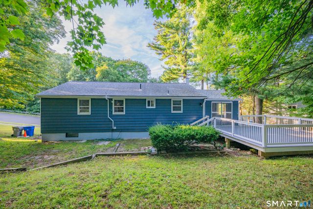 17 Rhoda Lane, Bristol, CT 06010