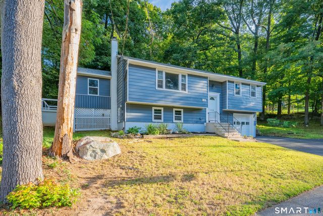 17 Rhoda Lane, Bristol, CT 06010
